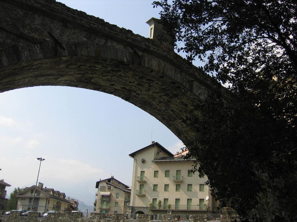 Готель Ponte Romano Екстер'єр фото