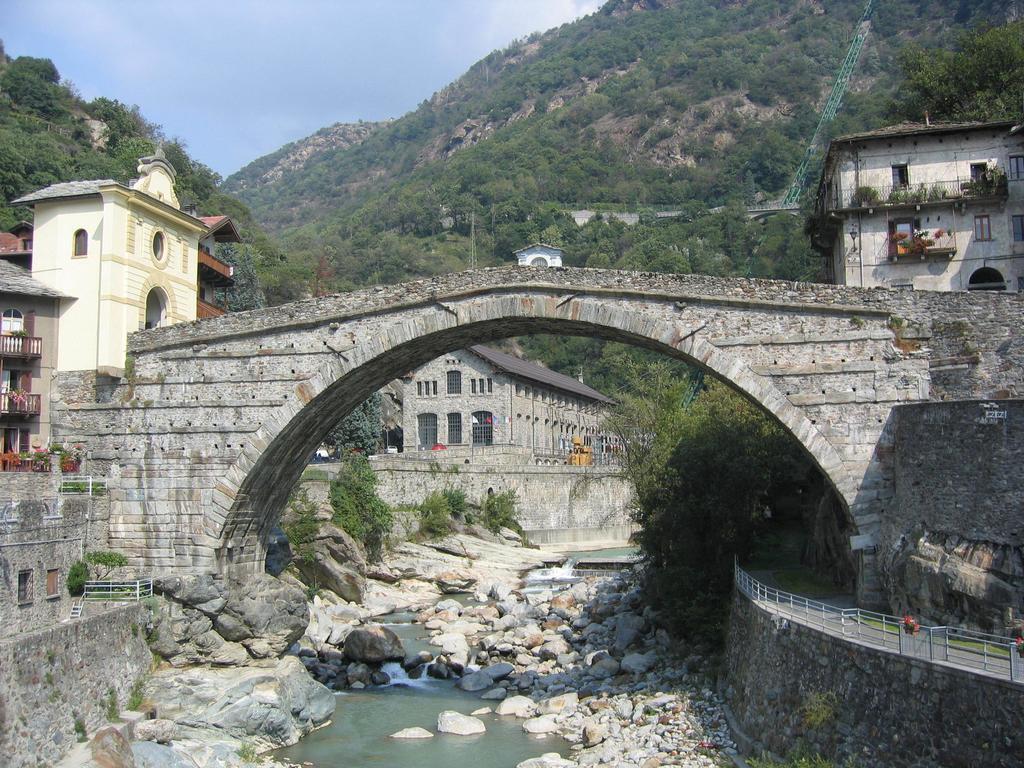 Готель Ponte Romano Екстер'єр фото